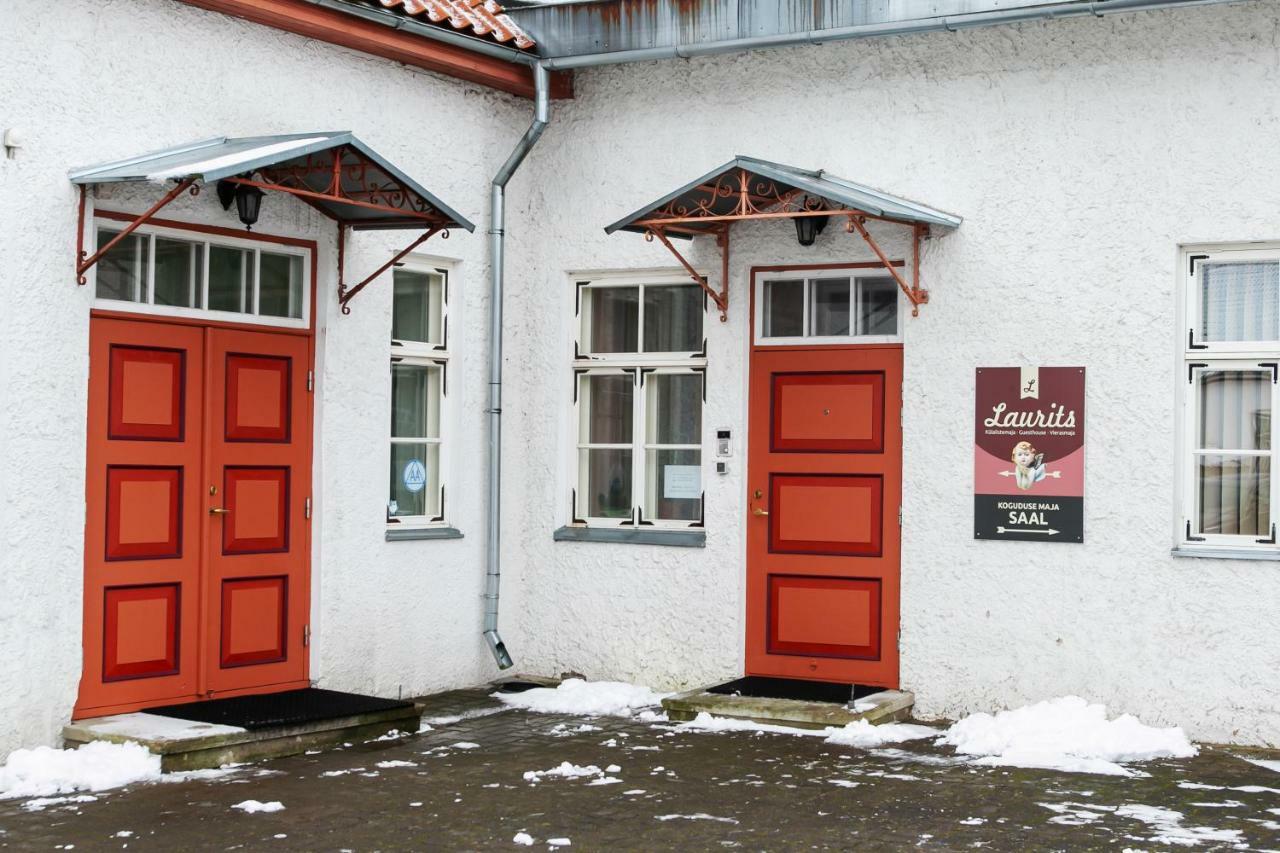 Guesthouse Laurits Kuressaare Exterior photo